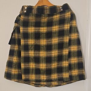 Plaid Yellow and Black Skirt